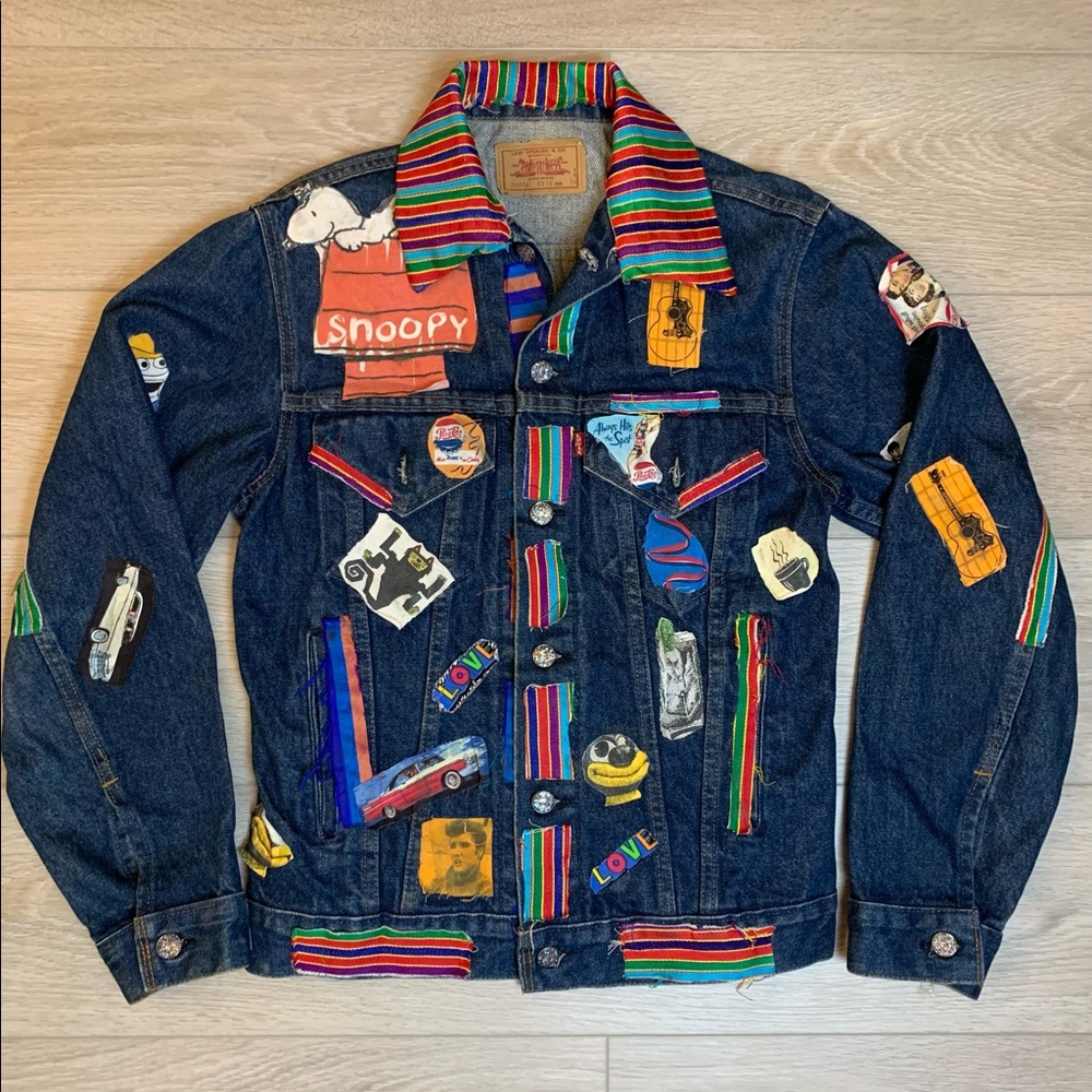 Vintage Levi Strauss & Co Denim Biker Trucker Jean Jacket Elvis Peanuts Patches